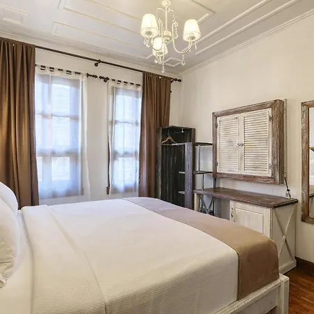 Отель Trilye Bay C