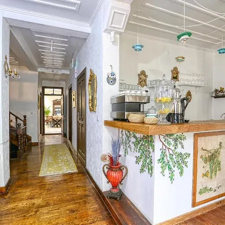 Trilye Bay C Отель Бурса